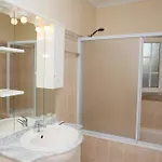 Lounge 2* אלבופיירה