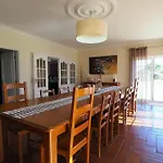 Lounge בית הארחה