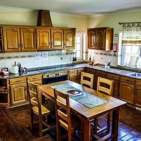 Lounge 2* Αλμπουφέιρα